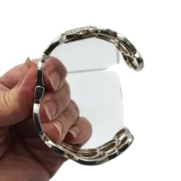 Vintage Geneva Quartz Rhinestone Clamper Watch - Picture 7 of 9